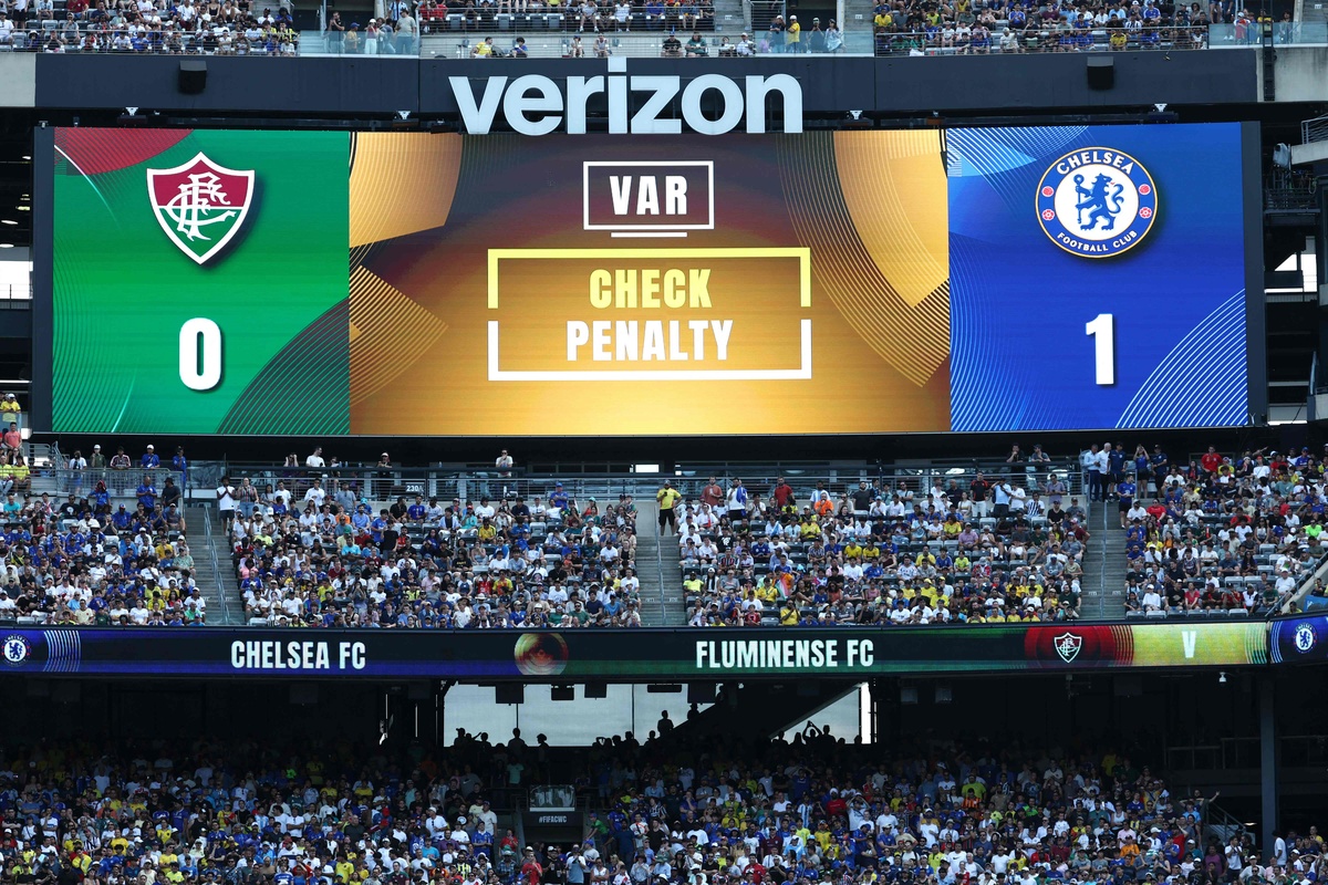 there might be a few new weapons around by then Doesn’t detract from the fact that the premiership is in a mess of epic proportions and it needs addressing Much like with the WRU if you have rising st