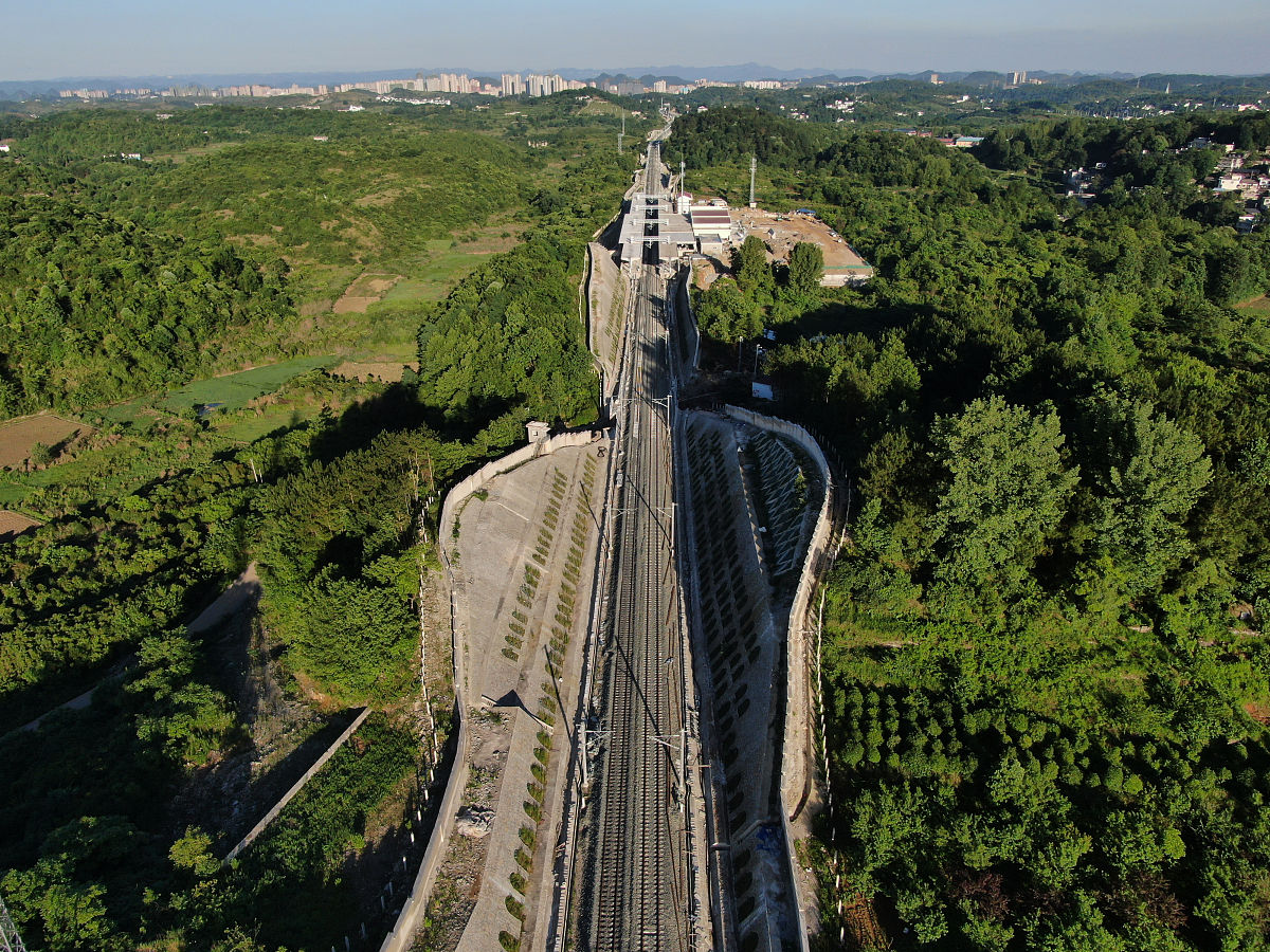 贵阳铁路运输学校铁道信号专业实力怎么样？就业前景如何？