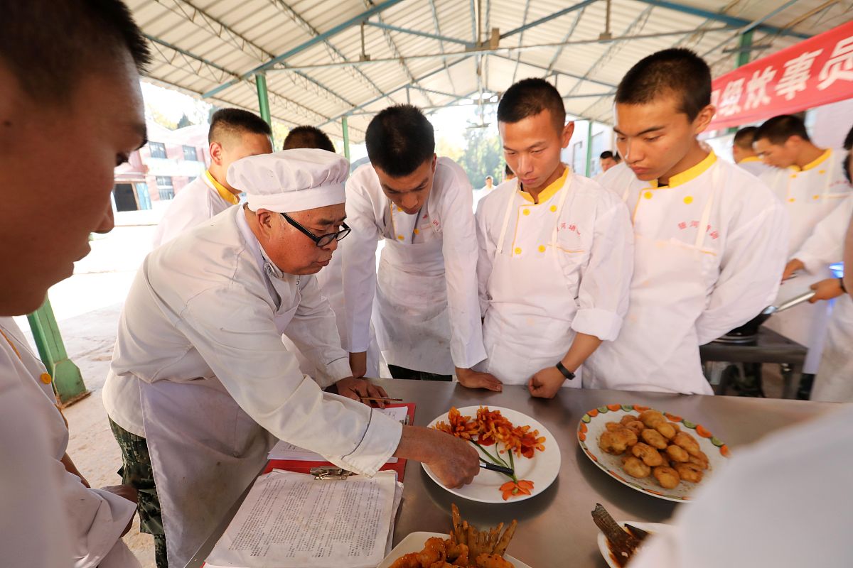 重庆武隆区职业教育中心中餐烹饪与营养膳食专业潜力分析：就业前景、培养方案