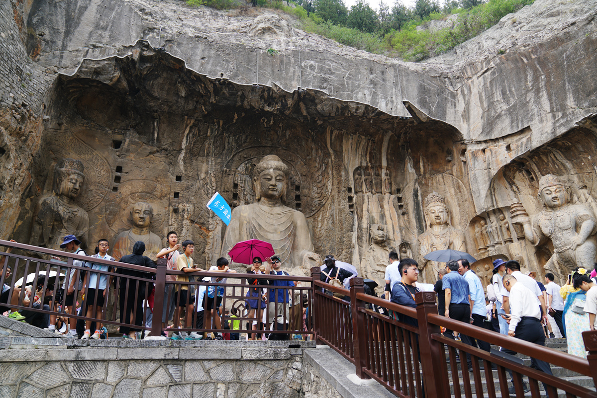 洛阳旅游景点开发现状分析：九朝古都的旅游资源与发展策略