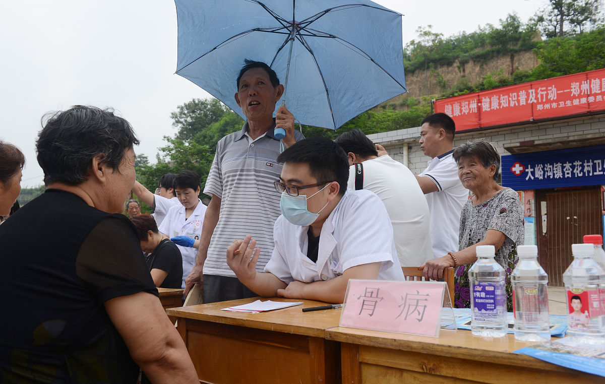 番田镇经济发展办持续推进第五次经济普查工作，企业采集进度78.31%，个体采集进度61.72%