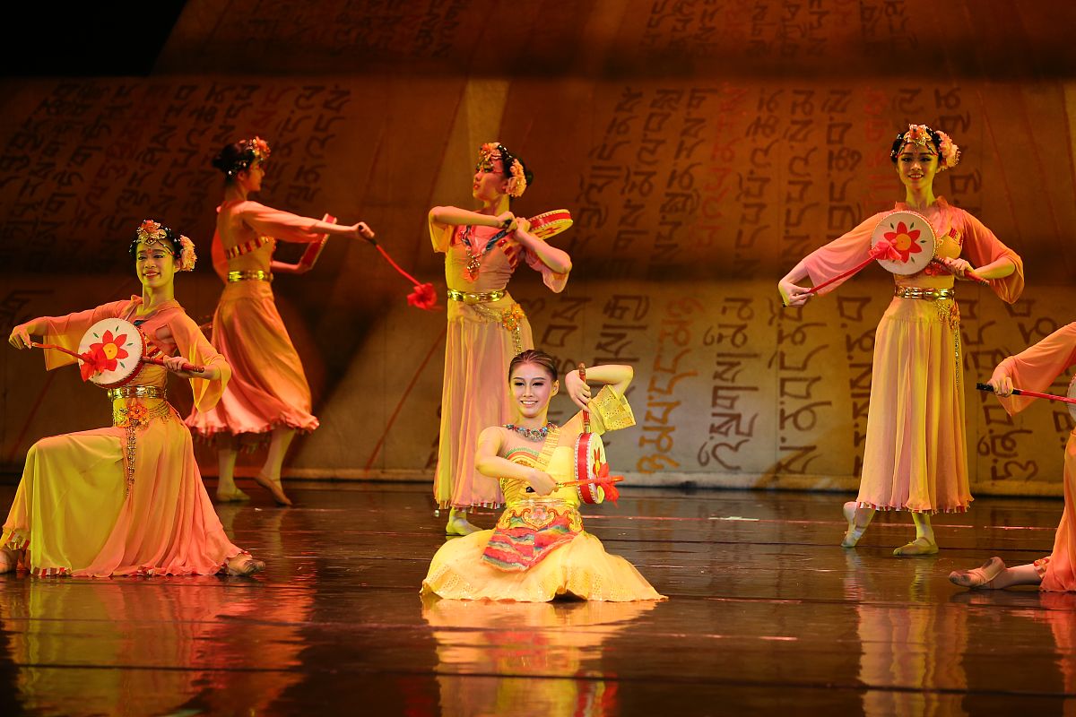 绵阳财经学校美术设计与制作专业大专招生 - 培养你的艺术梦想