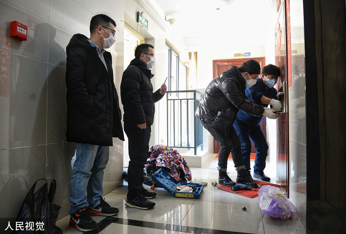(如需下载使用,请务必署名:红星新闻 王效/人民视觉)2020年1月30日,武