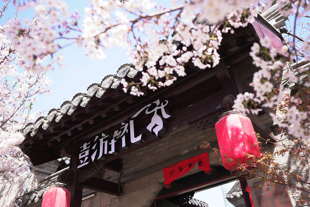 利用五感法写一篇关于描写春天的优秀作文