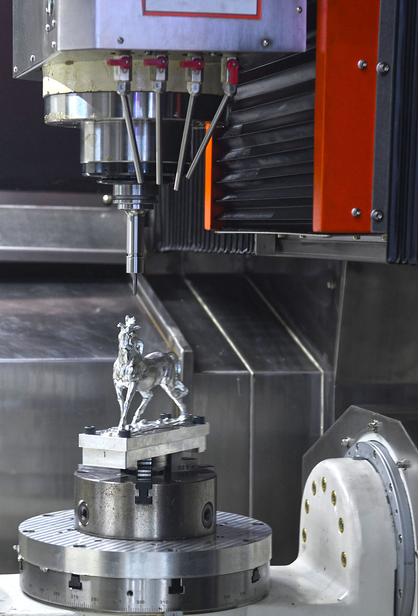 重庆经贸中等学校模具制造技术招生 | 2020年招生简章