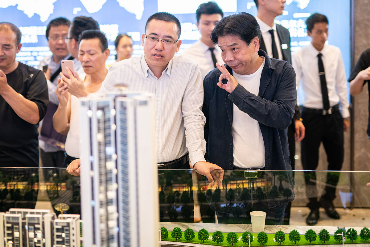 深圳联建郑克松：梅州籍房地产界领军人物