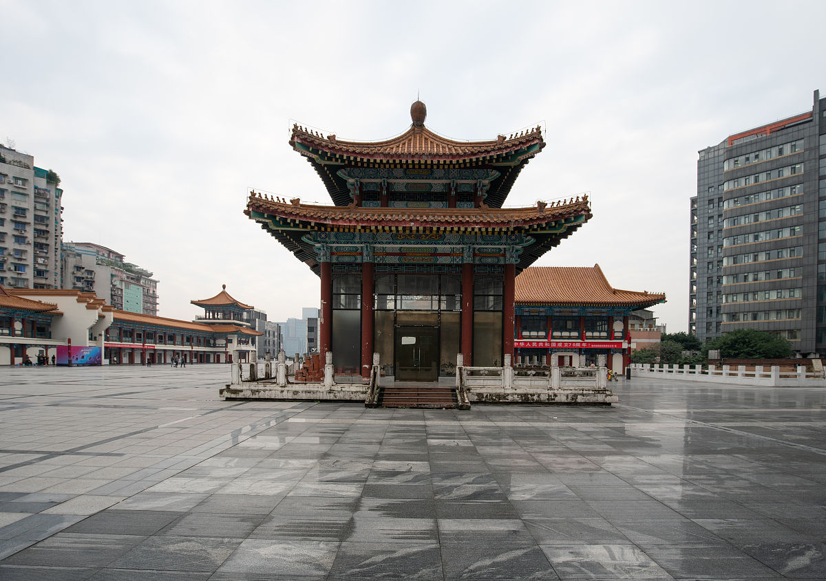 重庆旅游幼师学校2022年招生办联系电话