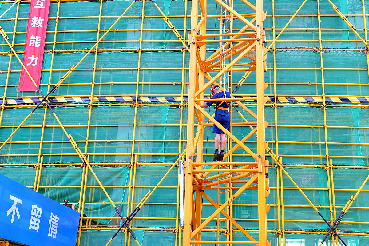 小小消防员绘画作文征集活动方案：激发创意，提升消防安全意识