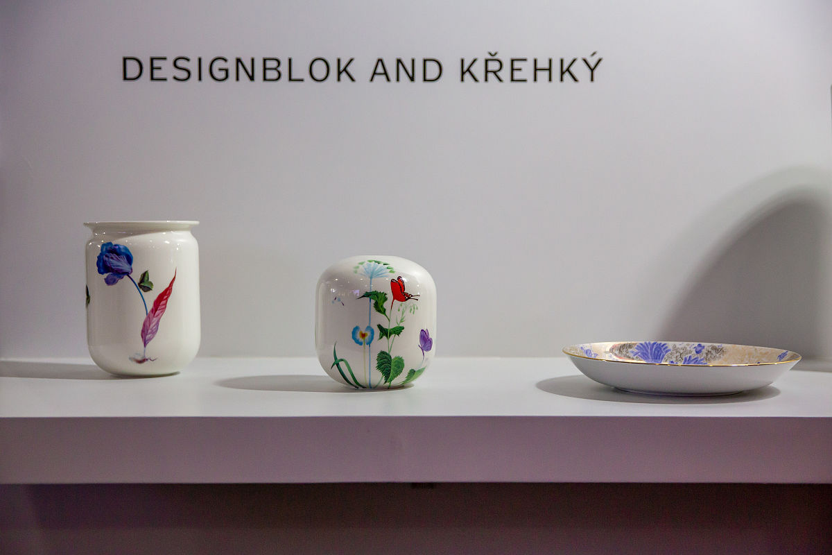 宏粤陶瓷制作有限公司发展策略：提升品质、拓展市场、加强品牌和创新