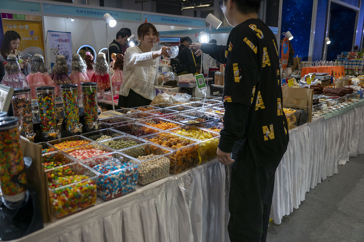 成都职业学校2019年招生简章：专业丰富，实践机会多！