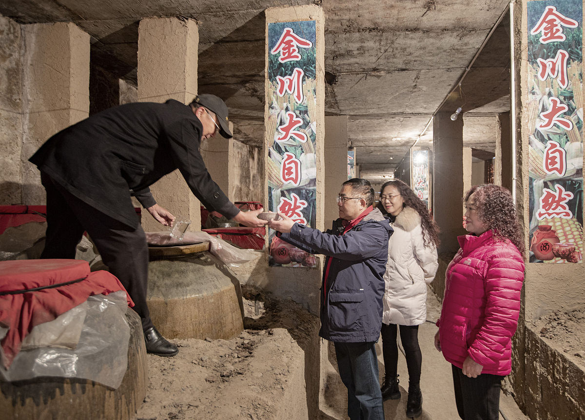 柳州汽车运输技工学校：培养汽车运输人才的摇篮