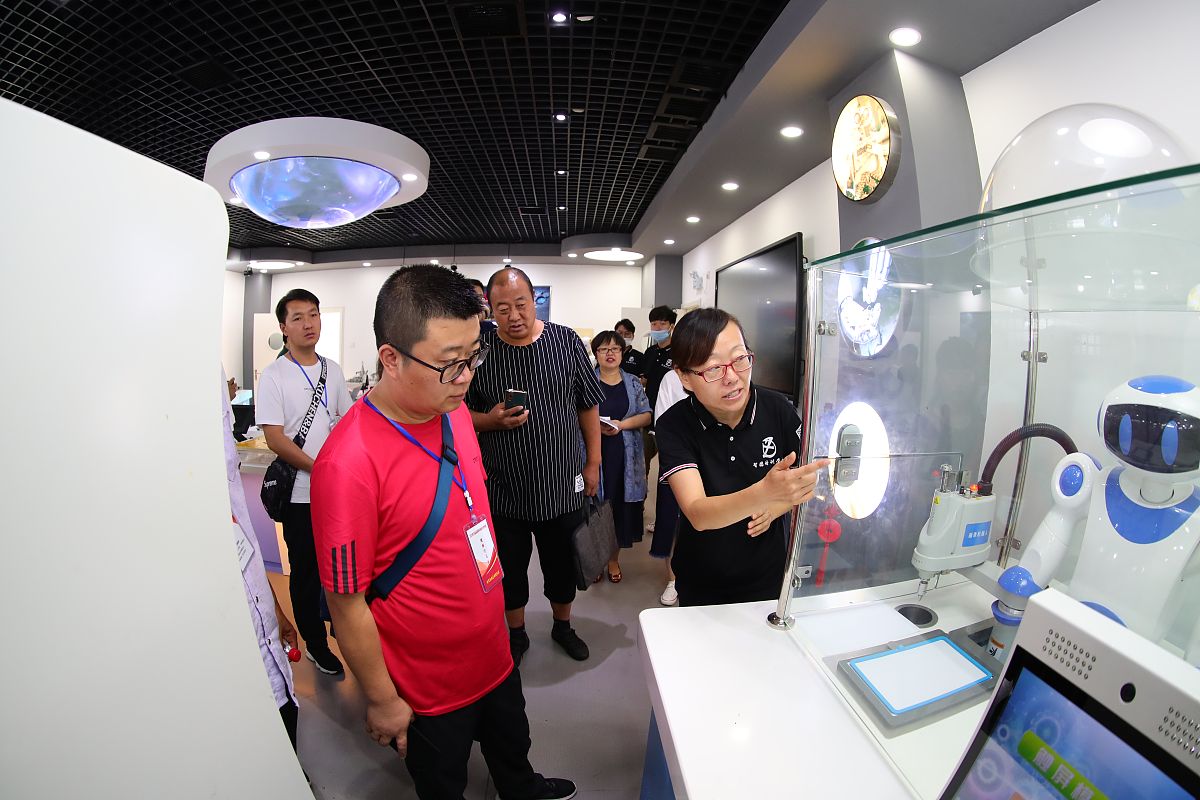 2020天津市电子信息高级技术学校招生简章 - 报名时间、专业、考试信息