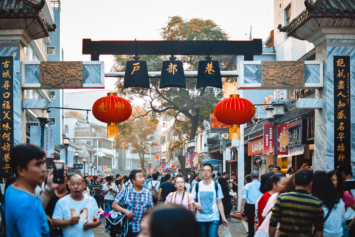 武汉美食与旅游攻略：热干面、黄鹤楼，我的家乡记忆