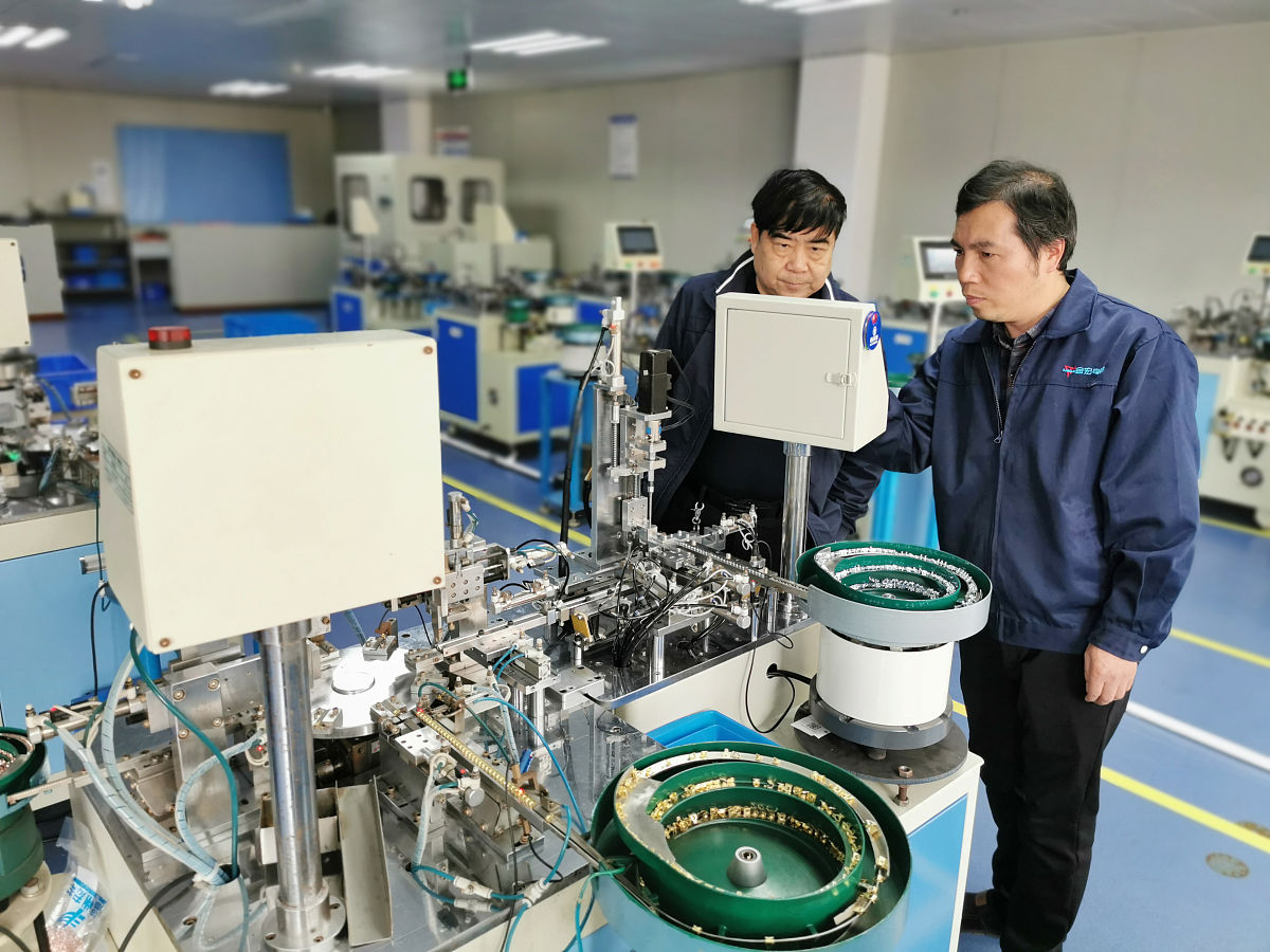 绍兴市职业教育中心微电子技术与器件制造专业就业前景怎么样？