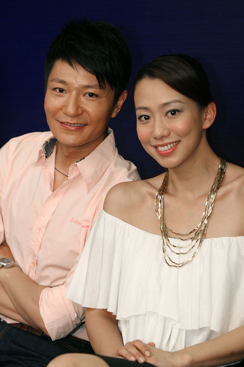 2009年9月6日,上海,网络互动财智真人秀《百万富翁》决赛发布会.吴辰
