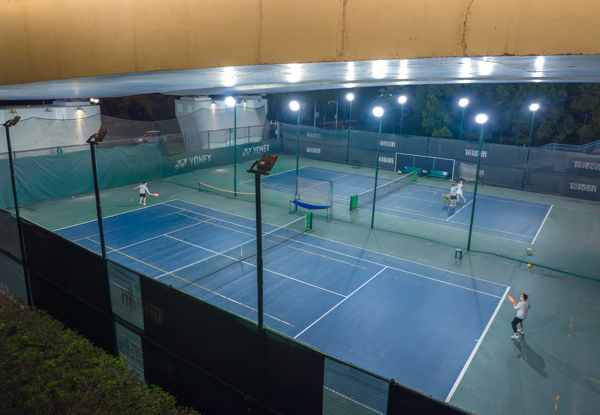 上海哪里有网球墙