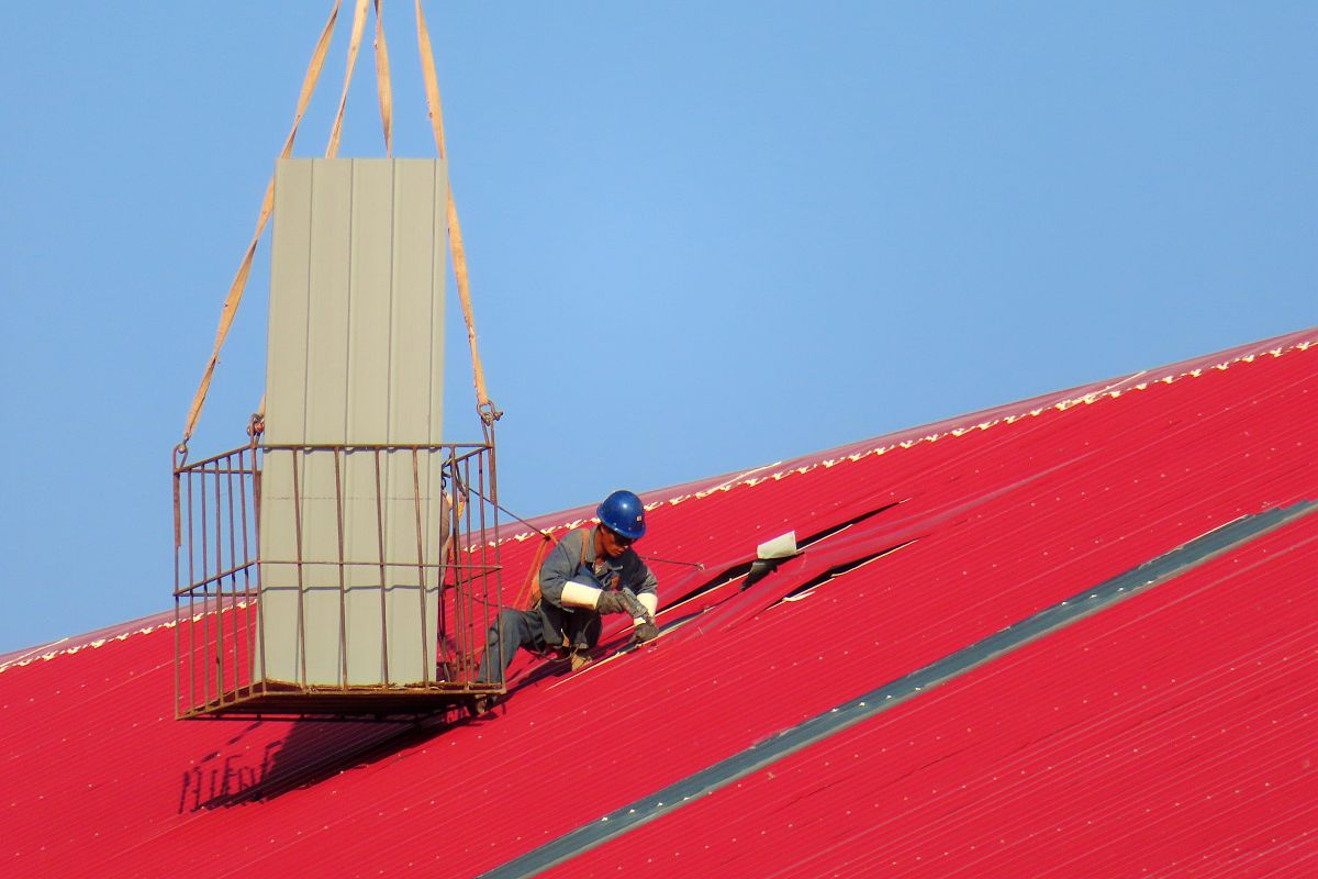 铜川去读中专学校学什么对以后好一点好不好