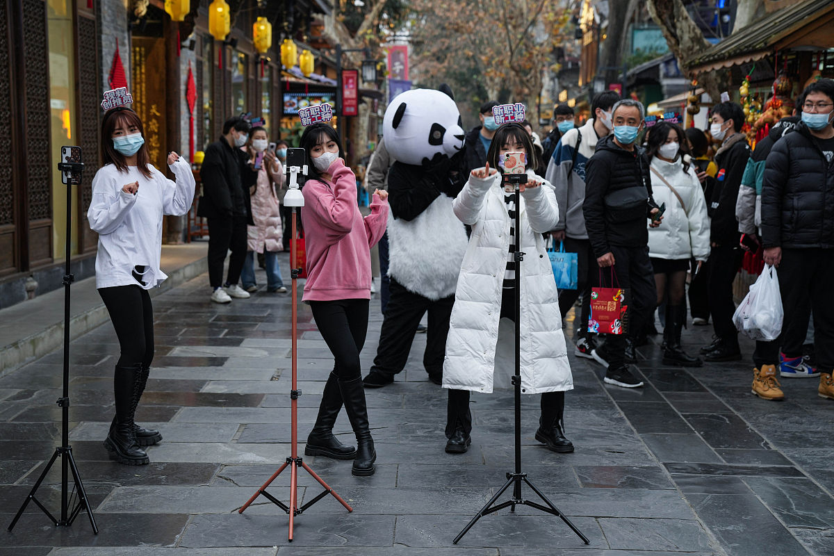2022年1月12日,成都,全国首届互联网营销师职业技能竞赛总决赛暨2022
