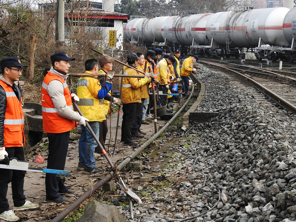 成都铁路学校的铁道车辆运用与检修专业