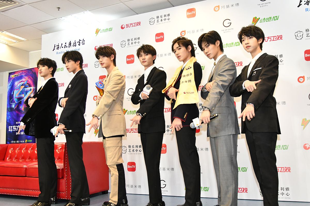 时代峰峻刘耀文加好友回复指南:如何应对工作人员提醒? 时代峰峻刘耀文加好友回复指南:如何应对工作人员提醒?