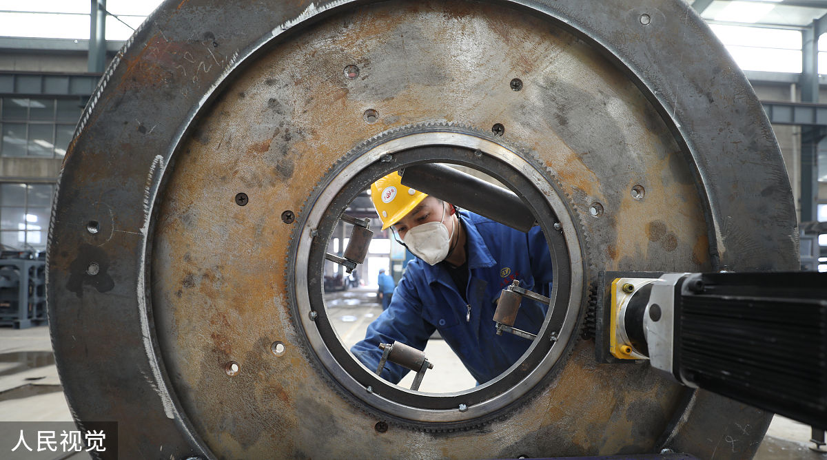 2.8米盾构机头价格参考：100-200万元