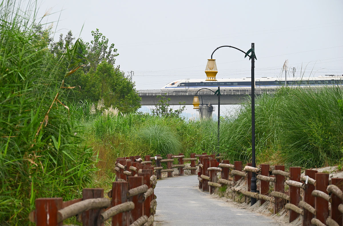 成都最好的高铁学校有哪些好麽