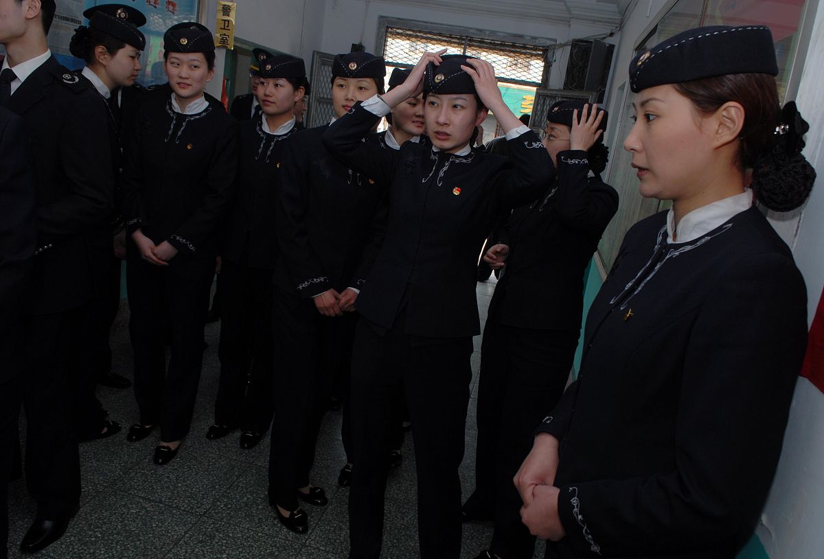 南充运输工程学校2019-列车员班高铁、动车方向中专+大专