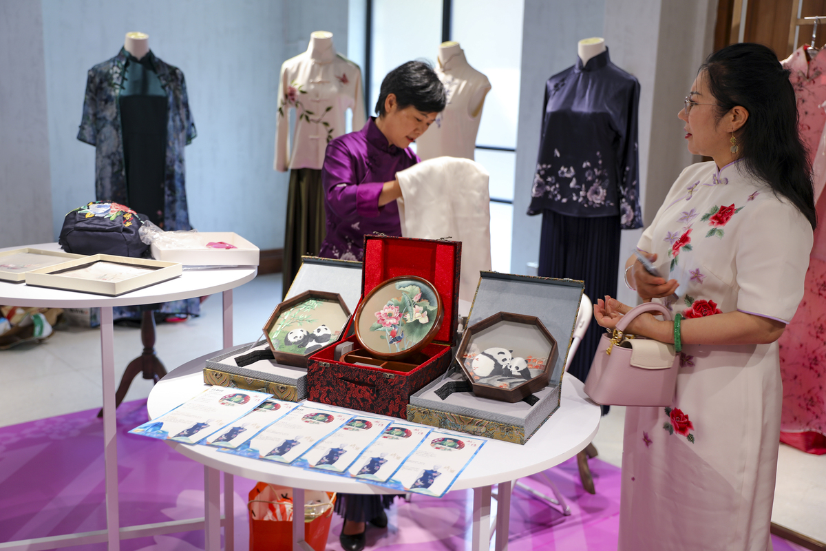 解构非遗服装会展:五大核心目标观众群