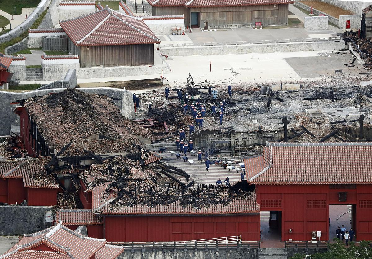 西园寺先生太亲近了？