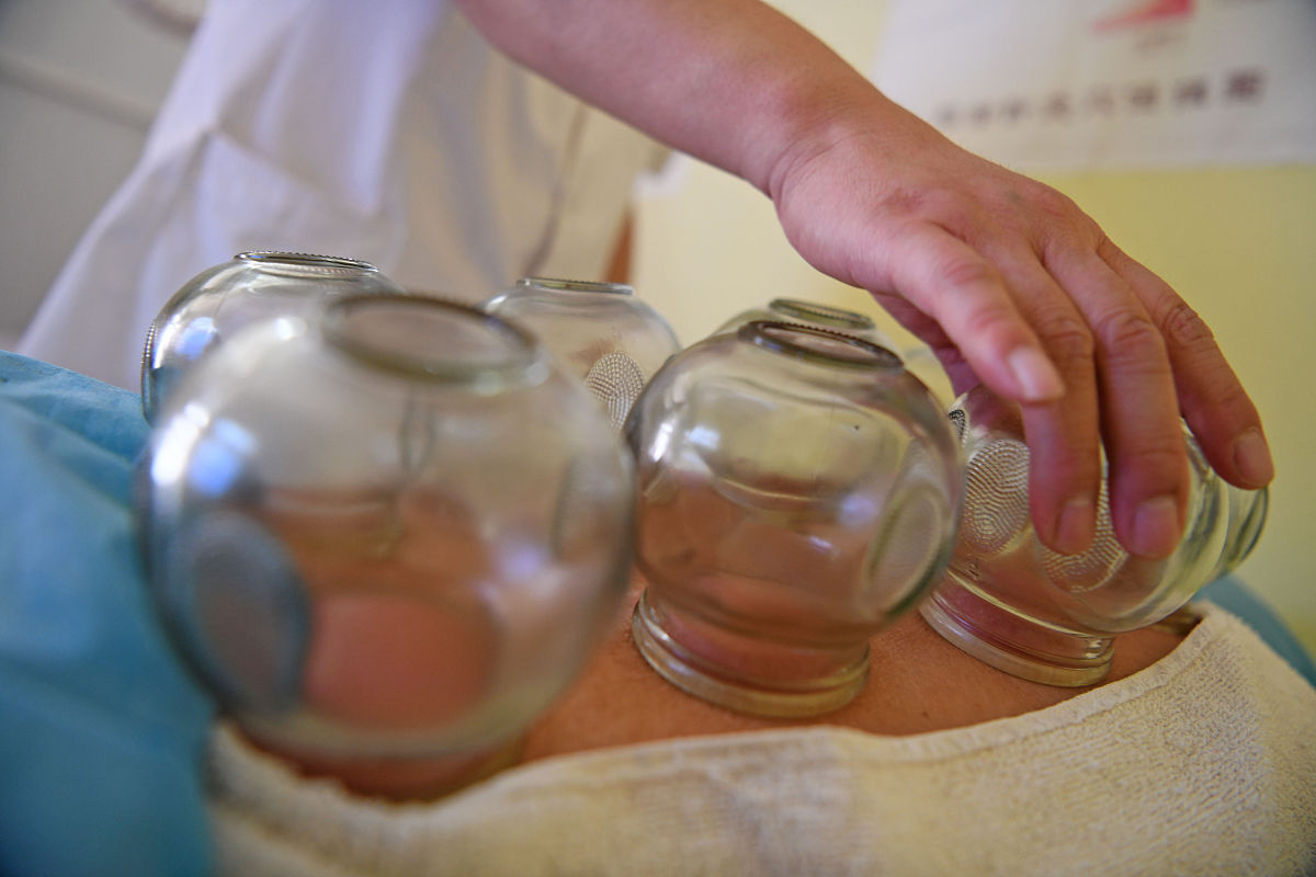 隔物灸治疗腰椎间盘突出：非侵入性、疗效显著、个性化方案