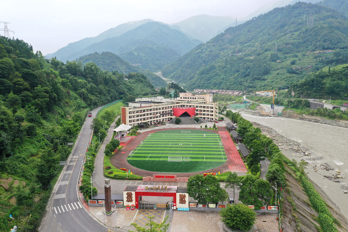 百色右江区职业技术学校2023地址在哪里