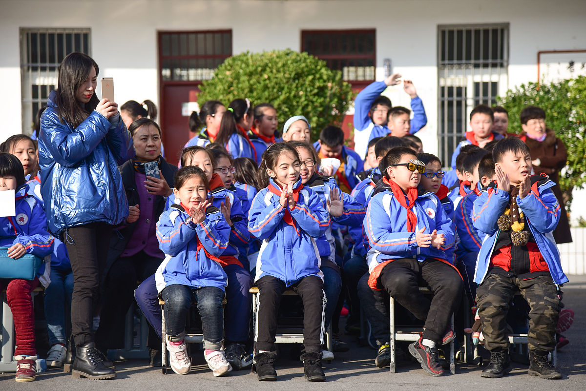 筵宾镇中心小学曹贞祥