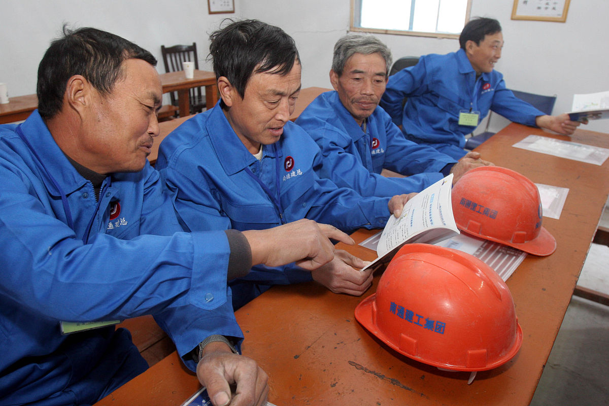 油田政工队伍建设方法1000字