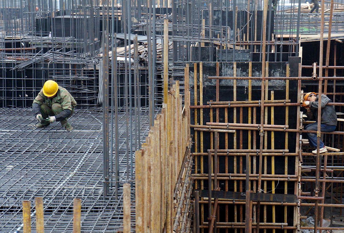 现浇顶拆模后钢筋印明显？别慌，了解原因及保护层重要性！