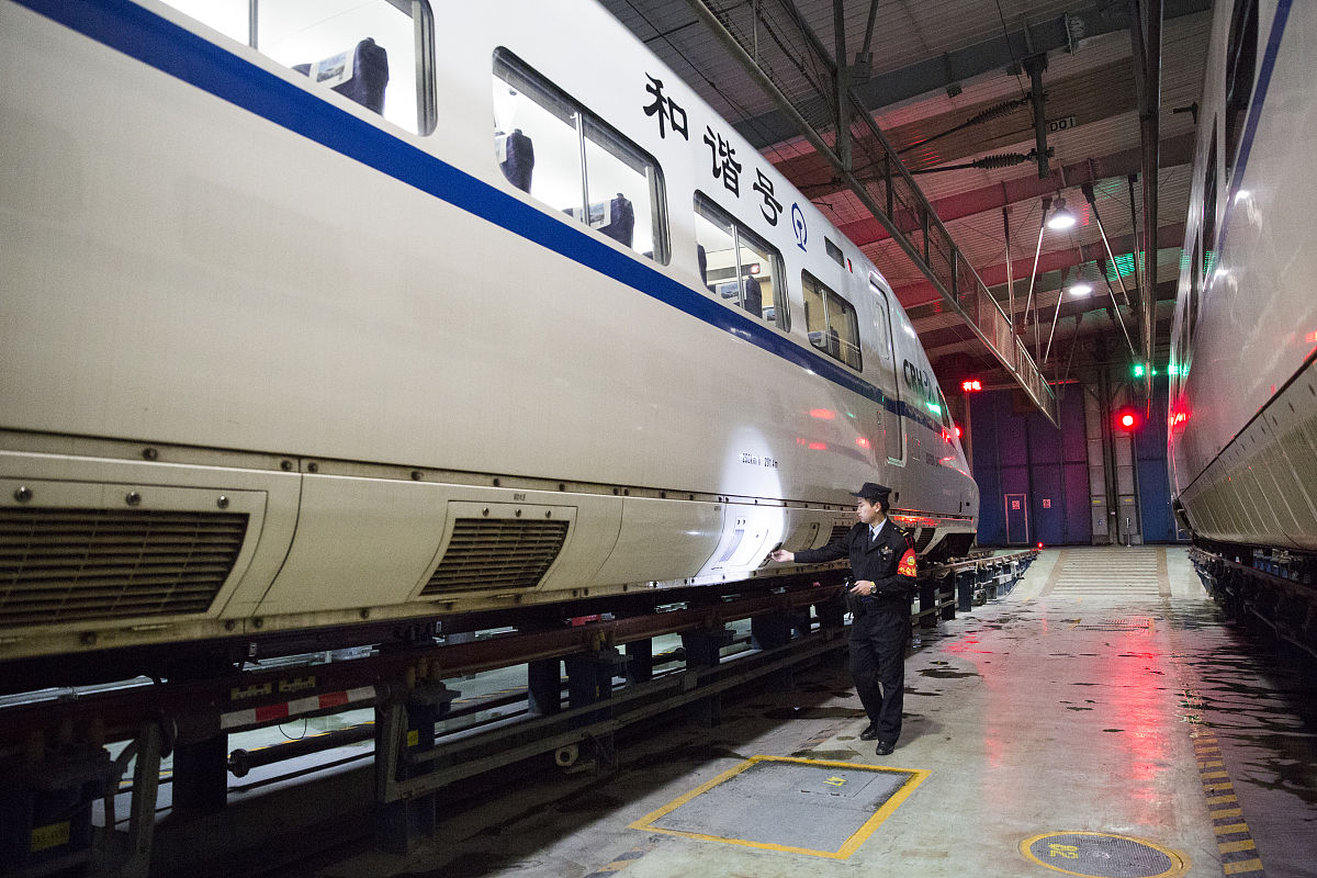 火车如何充电？详解火车充电方式