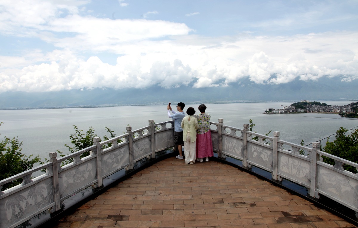 云南大理6日游行程安排表：景点、交通、餐饮、费用、天气全攻略