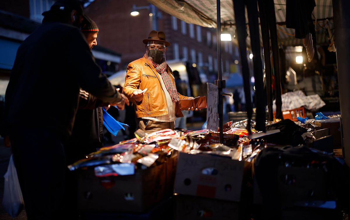 关于四川自贡市资质三级升二级条件水利水电字数
