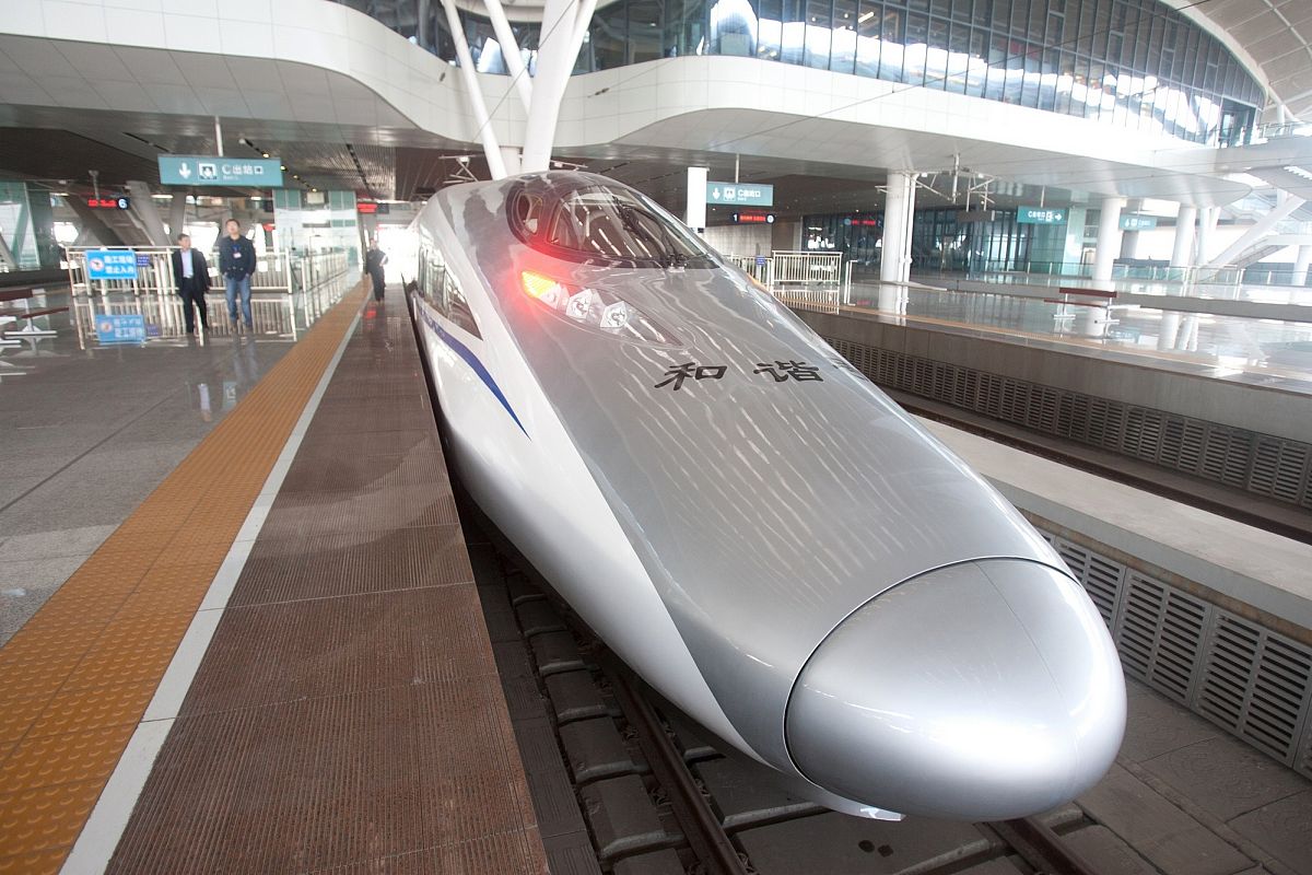 云南铁道学校昆明高铁学校哪些好