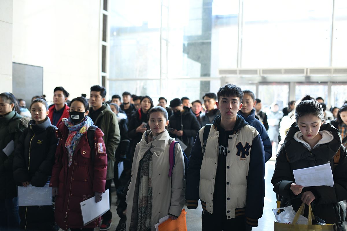 中国传媒大学有专科专业吗用发