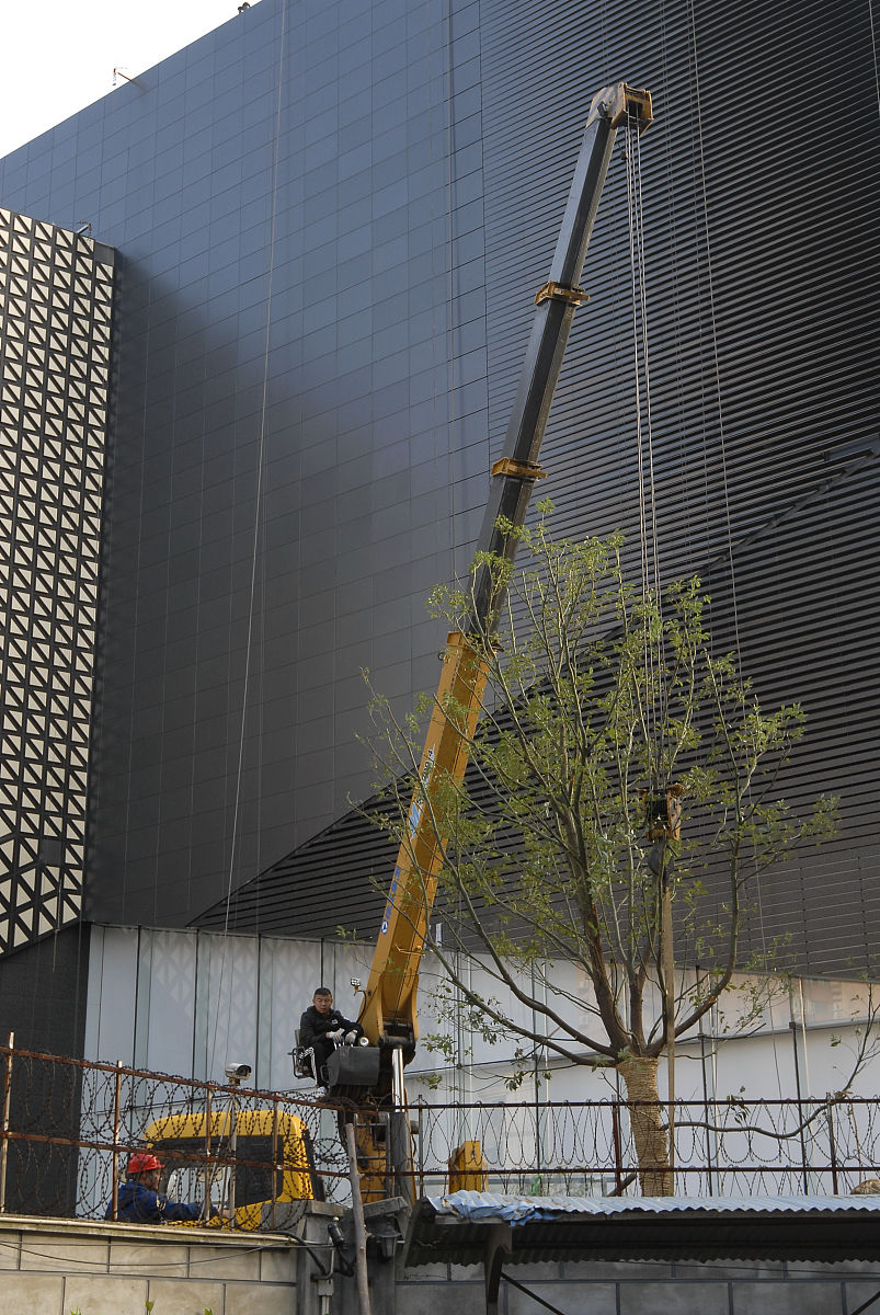 单元式幕墙吊装方案