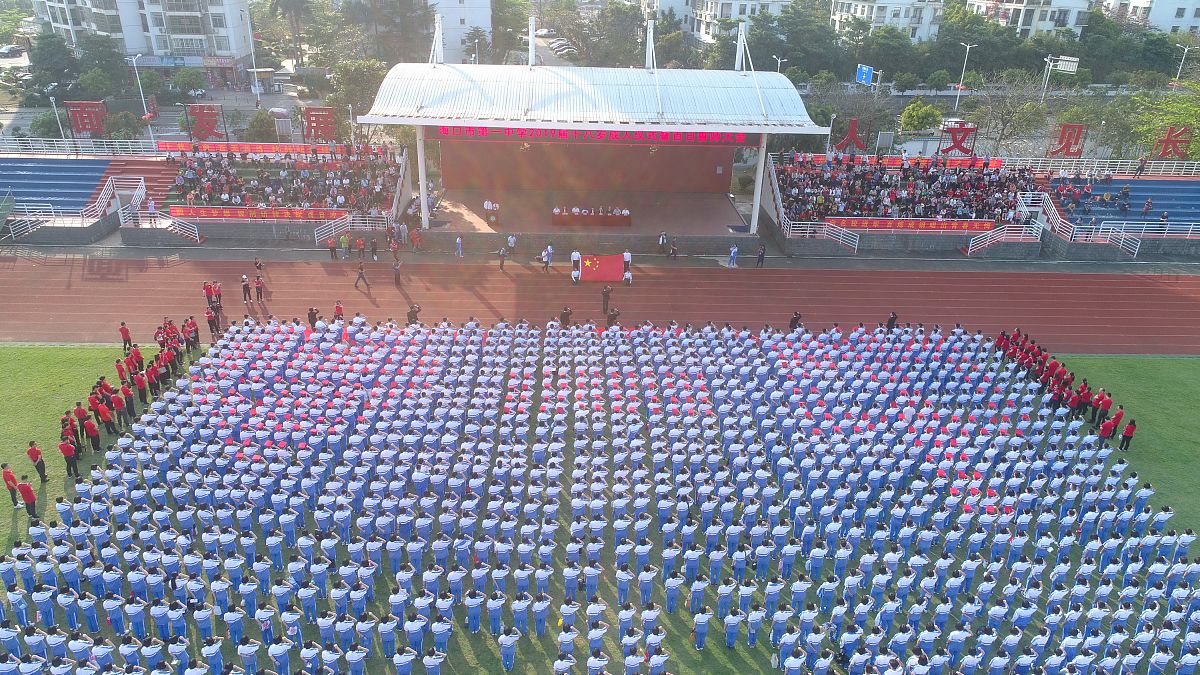 爱：从自我到家国，西工大学子眼中的爱与责任