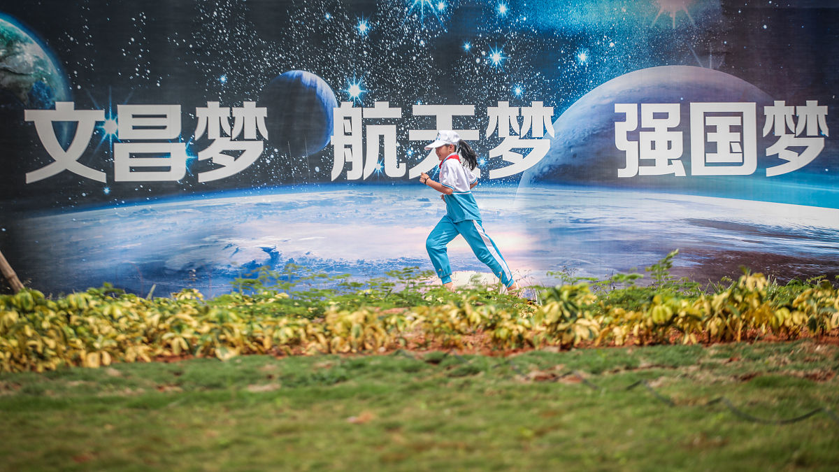 筑梦·追梦·圆梦：追寻梦想，成就辉煌