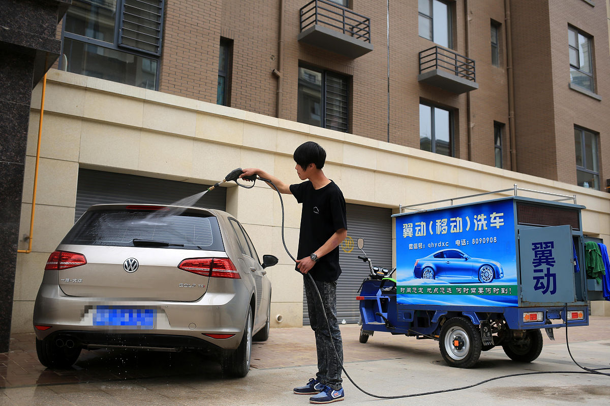 挑战100个车主上门洗车：短视频拍摄流程全揭秘