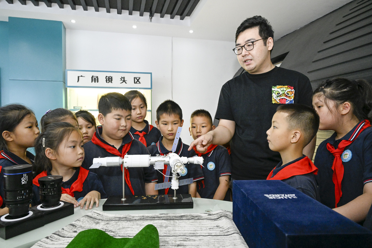 如何加强培养学生创新能力与实践能力