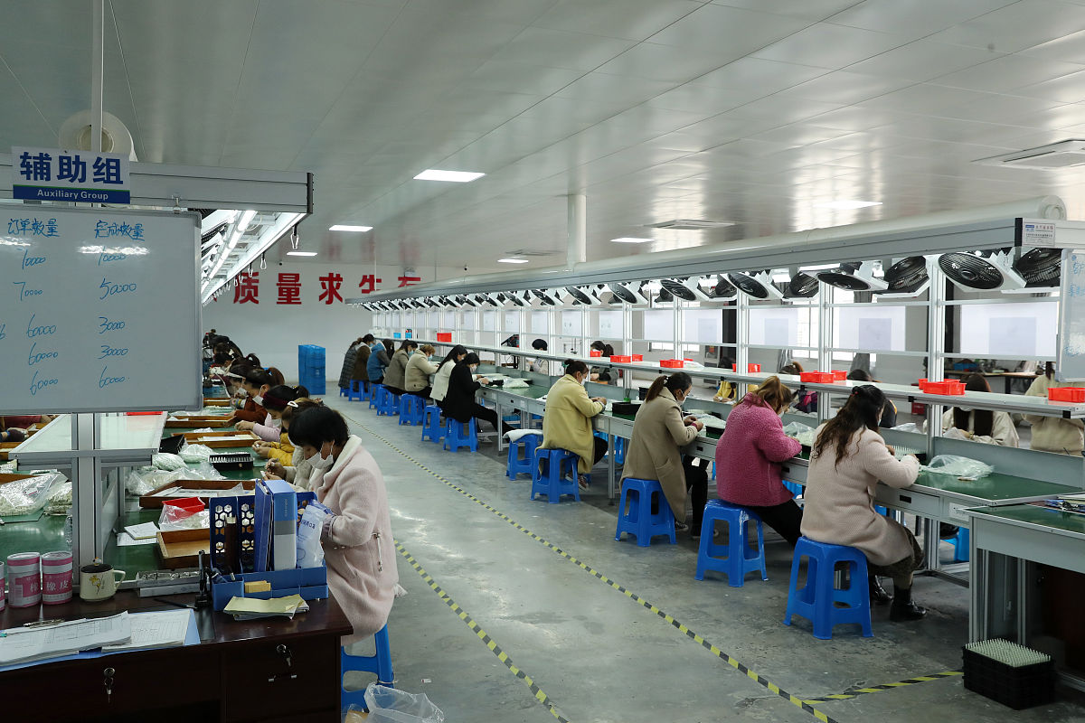 机械电子工程专业富士康实训周记：金加车间实习见闻与收获