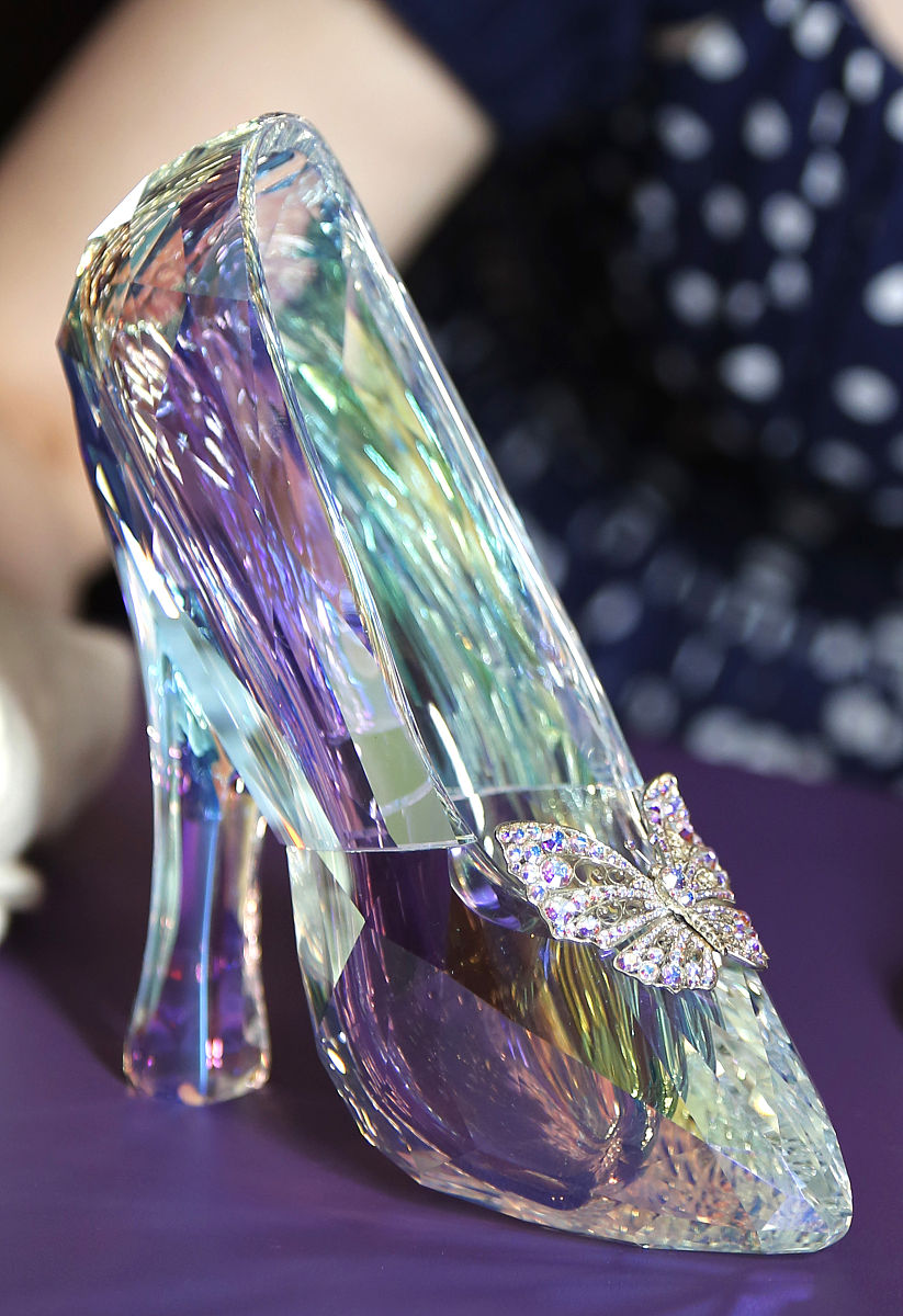 新营销时代名创优品的市场营销策略给实体店的启示与分析的关键词