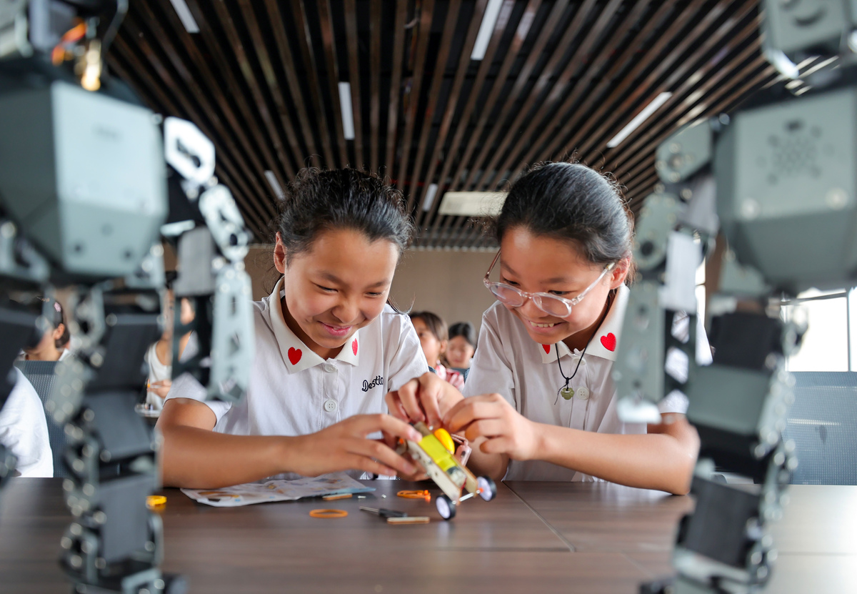 男孩上技校学什么专业好？如何提升学习效率？