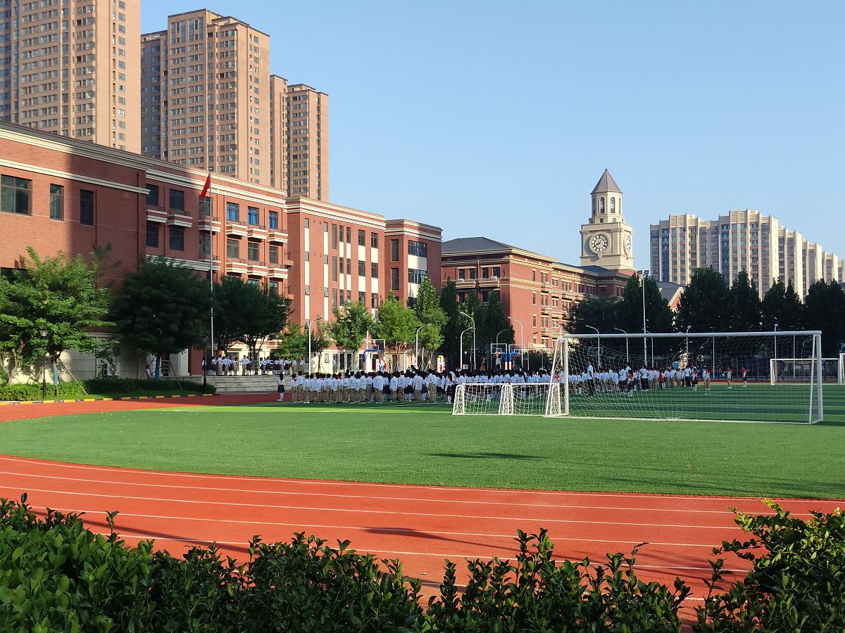 郑州春华学校是公立还是私立？详细介绍及办学理念