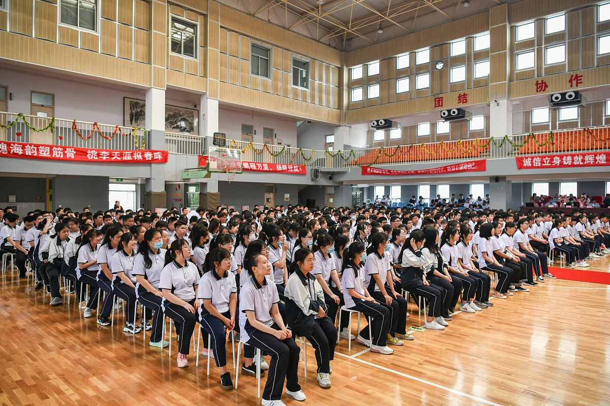 高中毕业典礼上的难忘演讲 | 我最难忘的一件事作文
