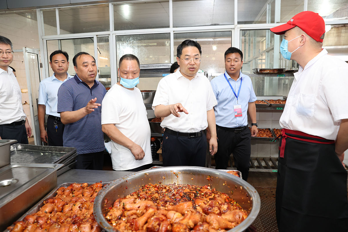 交控集团检查指导出租集团“双节”安全生产工作